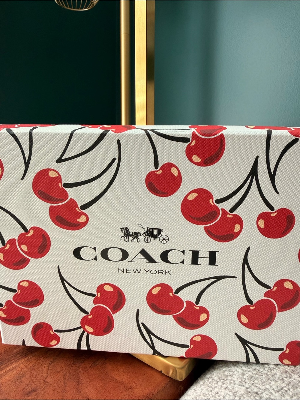 COACH Women’s Cherry-Print Coin Purse with Gift Set Box - White/Red - Picture 2 of 4